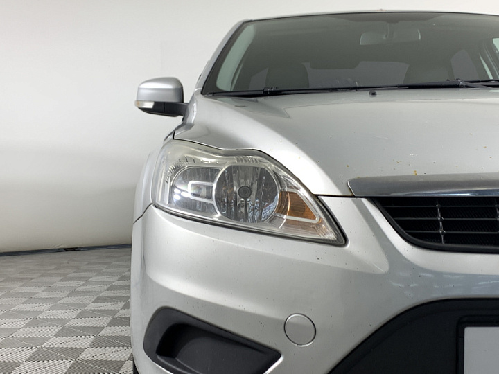 FORD Focus 1.6, 2009 года, Механика, Серебристый