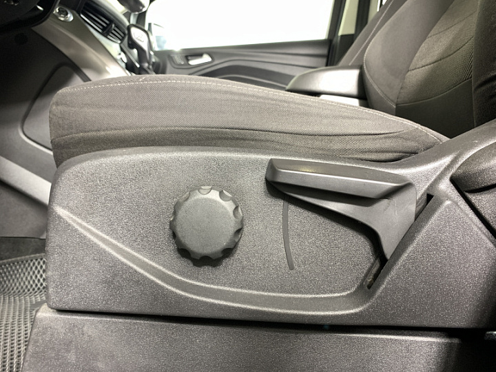 FORD Kuga 2.5, 2016 года, Автоматическая, СИНИЙ