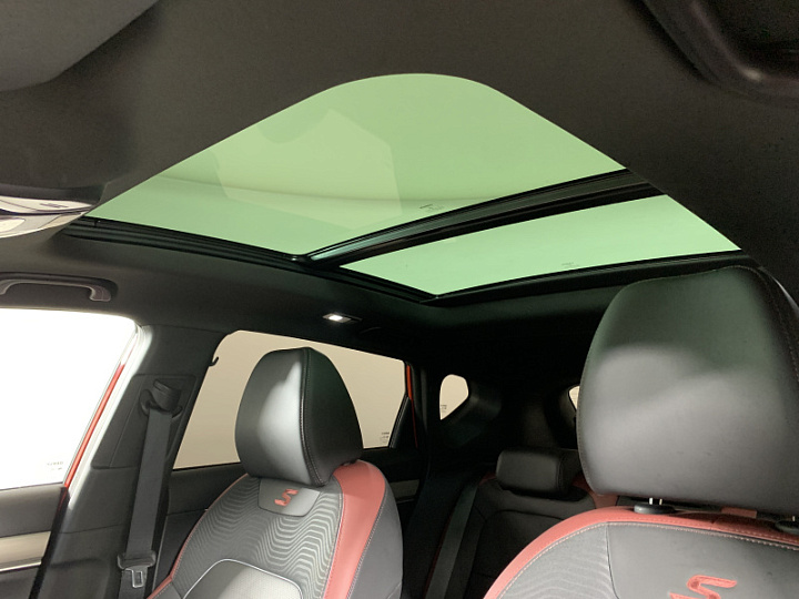 GEELY Coolray 1.5, 2023 года, Робот, КРАСНЫЙ