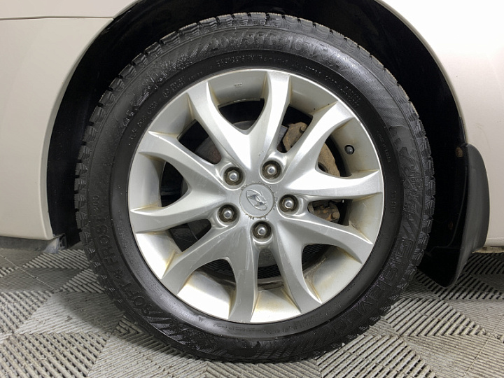 HYUNDAI i30 1.6, 2009 года, Автоматическая, БЕЖЕВЫЙ