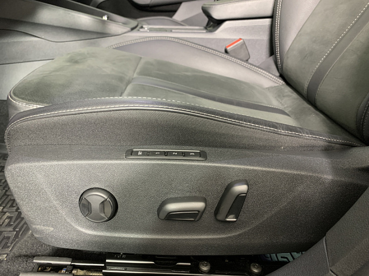 SKODA Octavia 1.4, 2021 года, Автоматическая, КОРИЧНЕВЫЙ