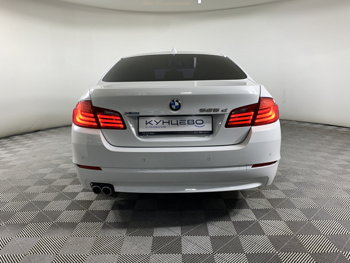 BMW 5 серии 2, 2013 года, Автоматическая, БЕЛЫЙ