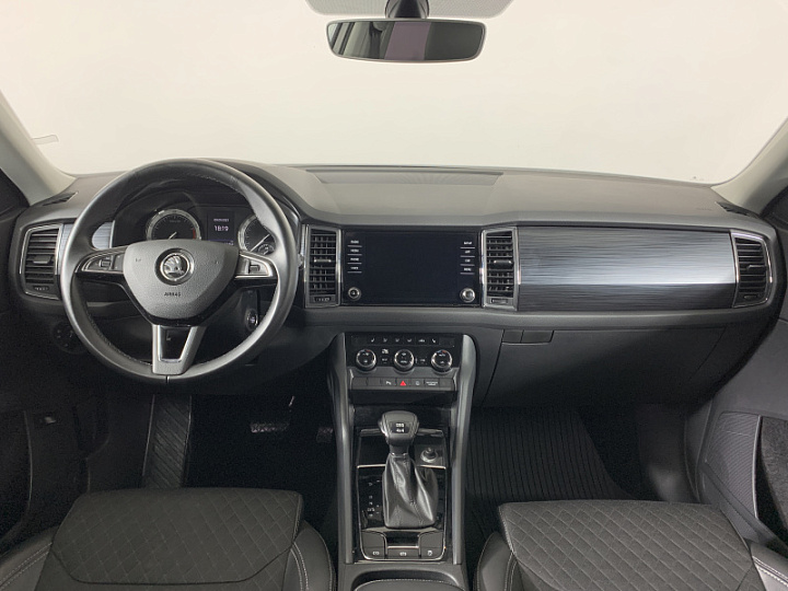SKODA Kodiaq 1.4, 2019 года, Робот, БЕЖЕВЫЙ