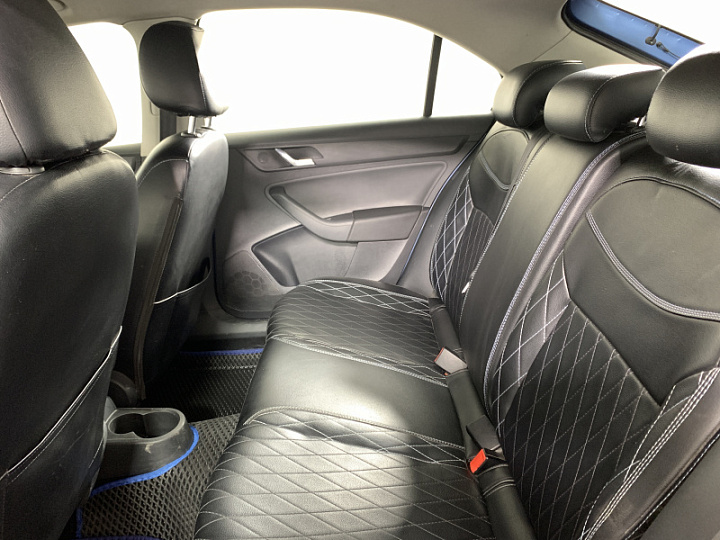 SKODA Rapid 1.4, 2014 года, Робот, СИНИЙ