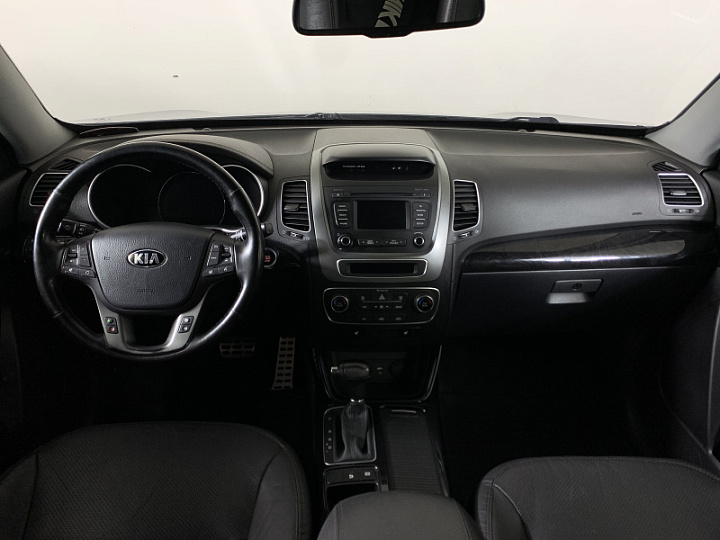 KIA Sorento 2.4, 2015 года, Автоматическая, Зеленый