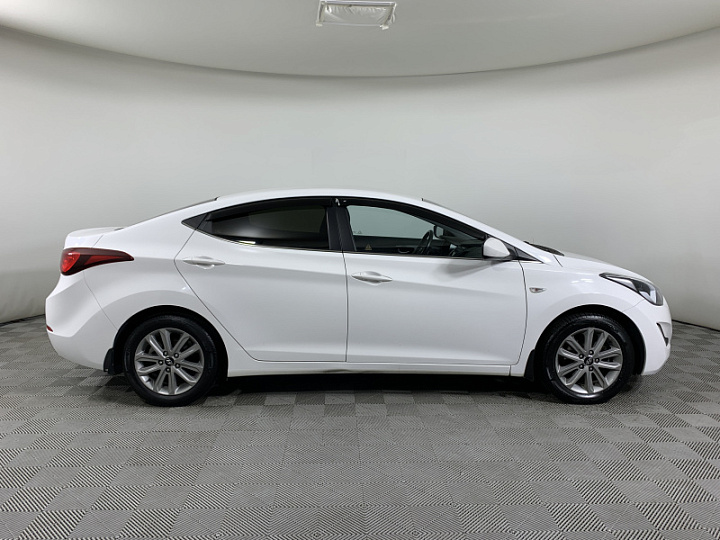 HYUNDAI Elantra 1.6, 2015 года, Автоматическая, БЕЛЫЙ