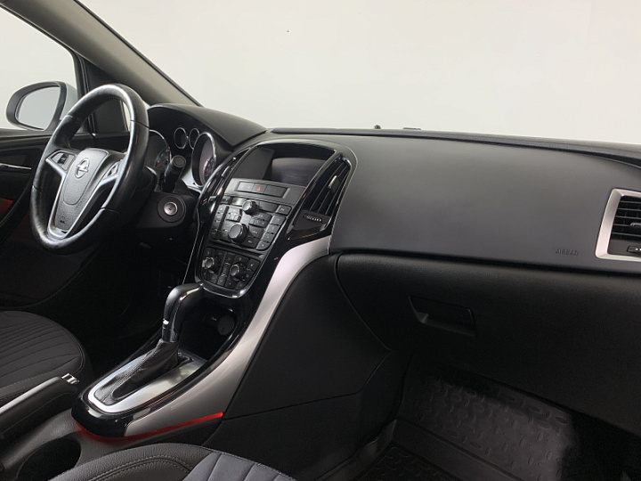 OPEL Astra 1.6, 2014 года, Автоматическая, БЕЛЫЙ