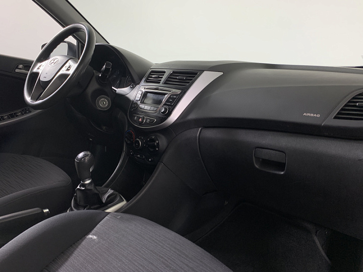 HYUNDAI Solaris 1.6, 2014 года, Механика, СИНИЙ