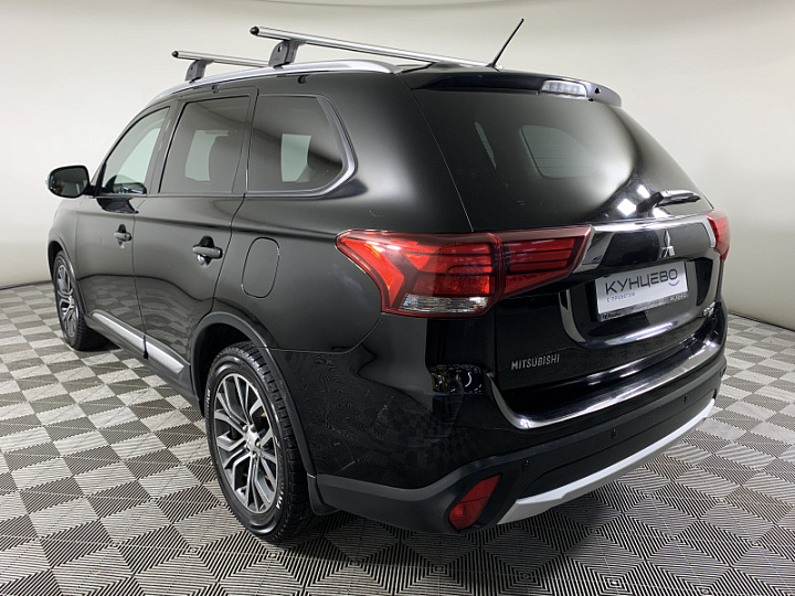 MITSUBISHI Outlander 2.4, 2016 года, Вариатор, ЧЕРНЫЙ