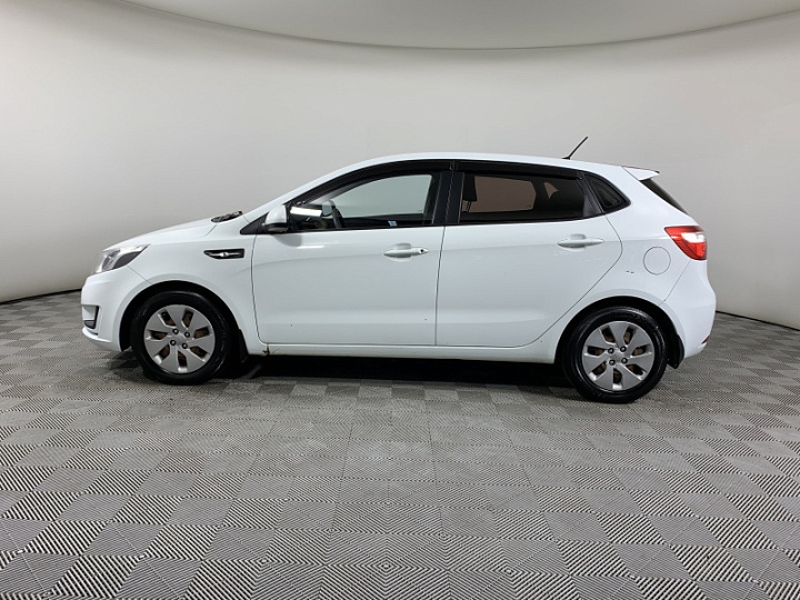 KIA Rio 1.4, 2012 года, Автоматическая, БЕЛЫЙ