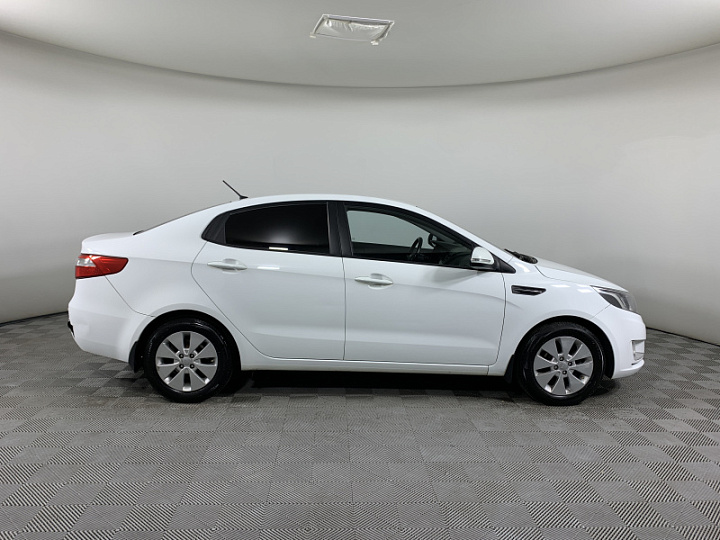 KIA Rio 1.6, 2014 года, Механика, БЕЛЫЙ