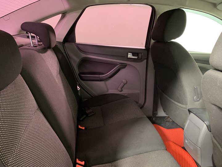 FORD Focus 1.6, 2011 года, Механика, БЕЛЫЙ