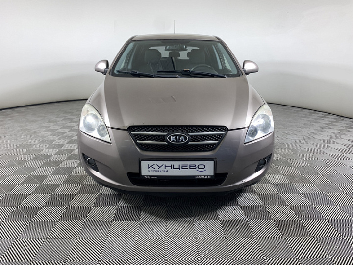 KIA Ceed 1.6, 2008 года, Автоматическая, Серо-бежевый