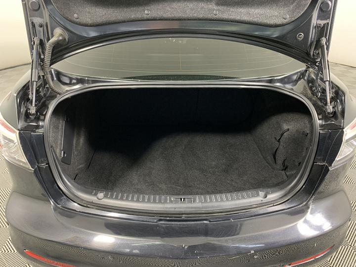 MAZDA 3 1.6, 2012 года, Автоматическая, ЧЕРНЫЙ