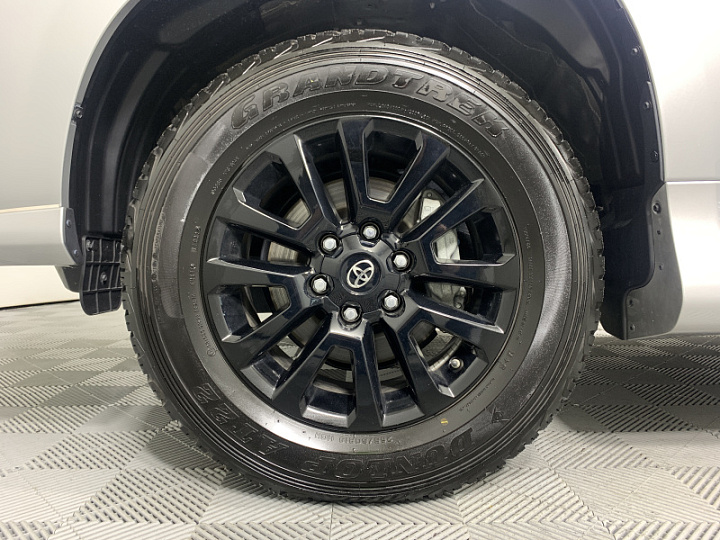 TOYOTA Land Cruiser Prado 4, 2022 года, Автоматическая, СЕРЫЙ