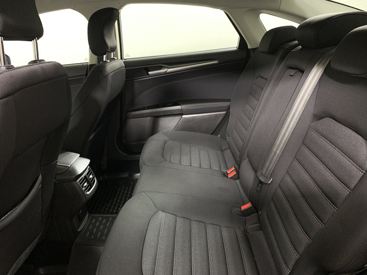 Ford Mondeo 2.5, 2017 года, Автоматическая, Серый