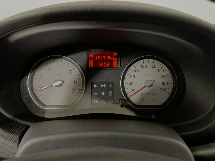 RENAULT Logan 1.6, 2013 года, Механика, БЕЖЕВЫЙ