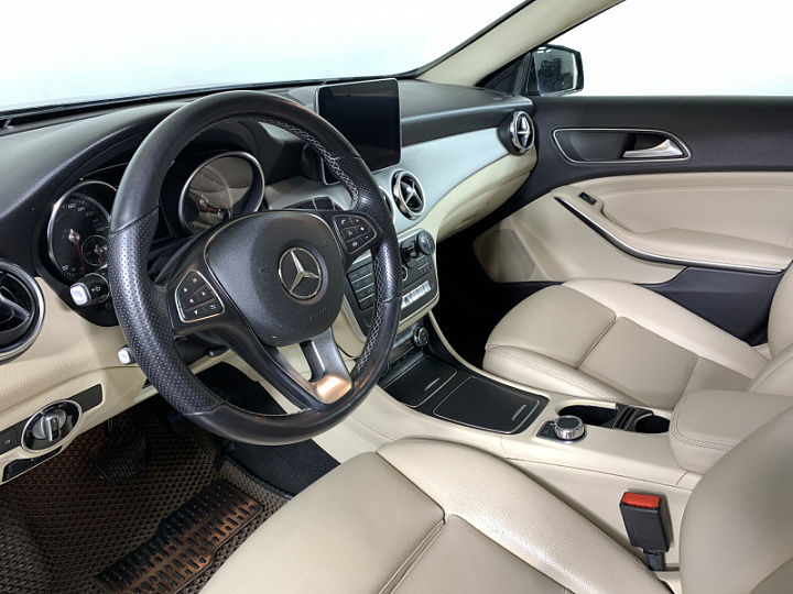 MERCEDES-BENZ GLA 1.6, 2018 года, Робот, ЧЕРНЫЙ