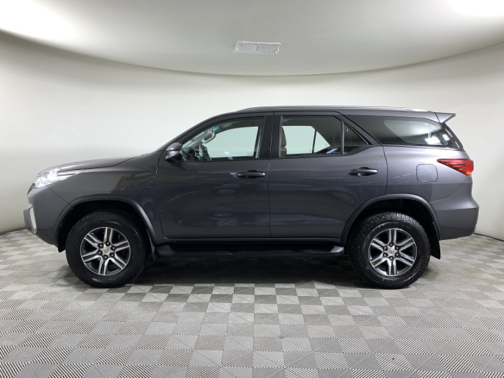 TOYOTA Fortuner 2.7, 2018 года, Автоматическая, ТЕМНО-СЕРЫЙ