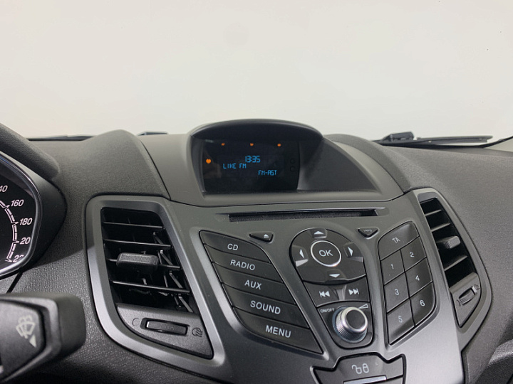 FORD Fiesta 1.6, 2017 года, Робот, БЕЛЫЙ
