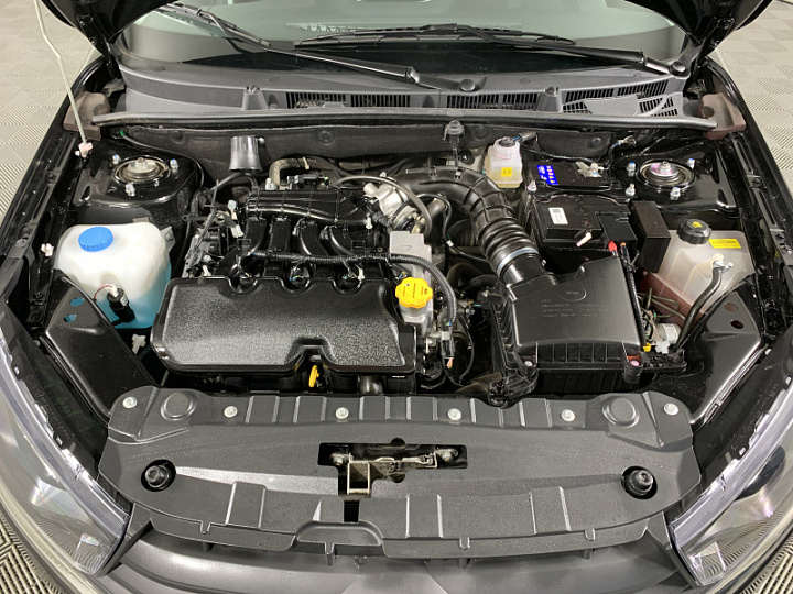 Lada Granta 1.6, 2023 года, Механика, ЧЕРНЫЙ