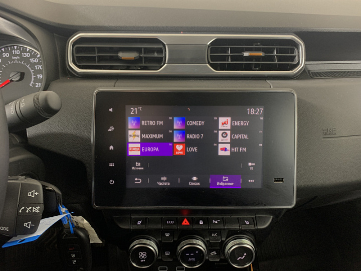 RENAULT Duster 1.3, 2021 года, Автоматическая, ОРАНЖЕВЫЙ