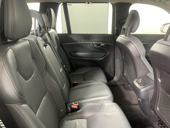 VOLVO XC90 2, 2019 года, Автоматическая, Серо-коричневый