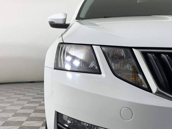 SKODA Octavia 1.6, 2020 года, Автоматическая, БЕЛЫЙ
