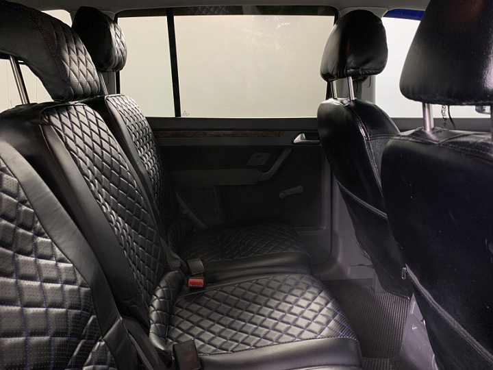 VOLKSWAGEN Touran 1.6, 2008 года, Механика, ЧЕРНЫЙ