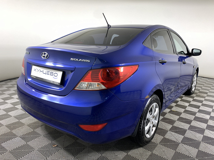 Hyundai Solaris 1.6, 2011 года, Автоматическая, ТЕМНО-СИНИЙ