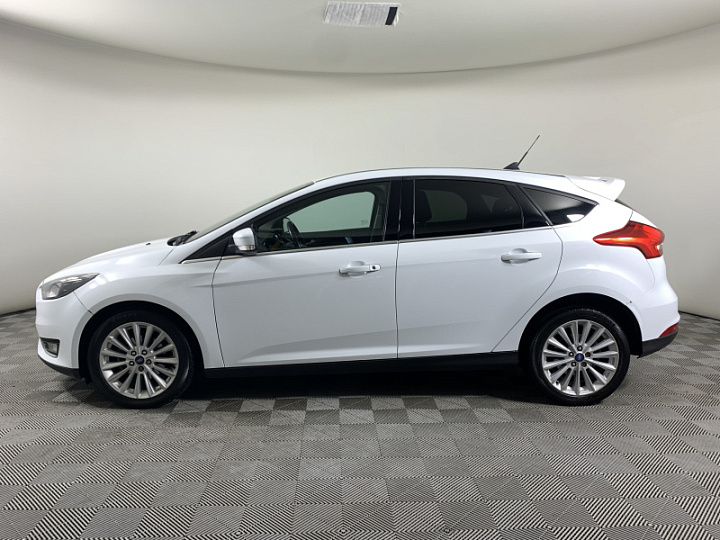 Ford Focus 1.5, 2018 года, Автоматическая, Белый