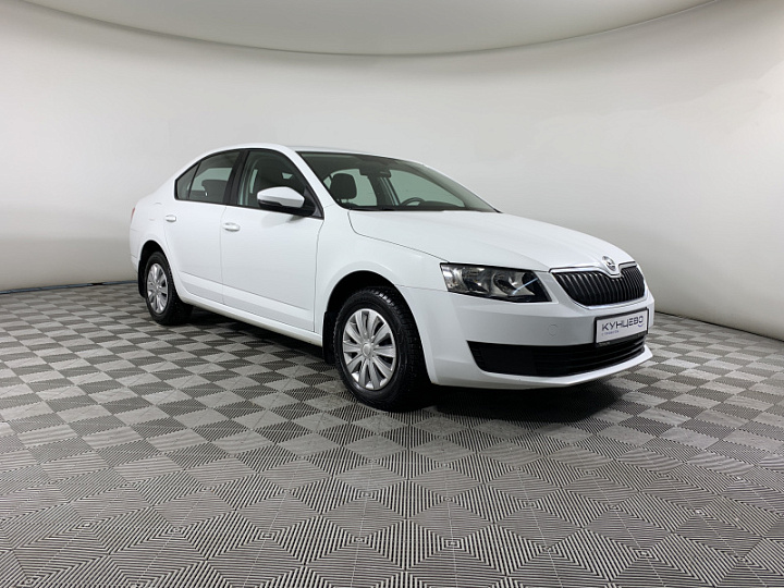 SKODA Octavia 1.6, 2015 года, Автоматическая, БЕЛЫЙ