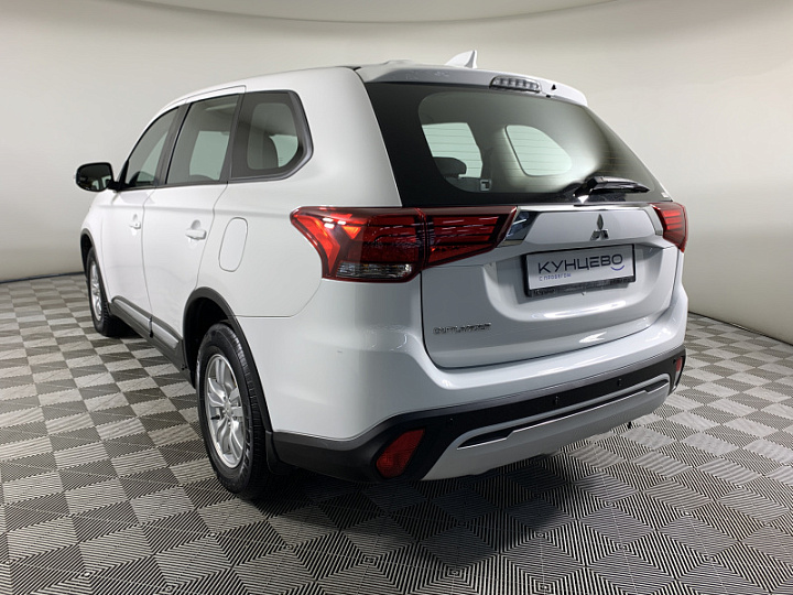 MITSUBISHI Outlander 2, 2021 года, Вариатор, БЕЛЫЙ