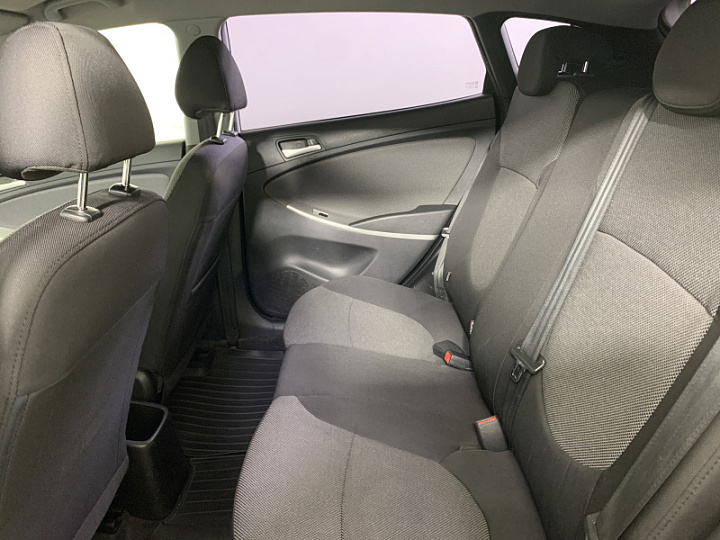 HYUNDAI Solaris 1.6, 2011 года, Автоматическая, БЕЛЫЙ