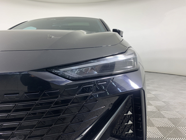 CHANGAN UNI-V 1.5, 2023 года, Автоматическая, ЧЕРНЫЙ
