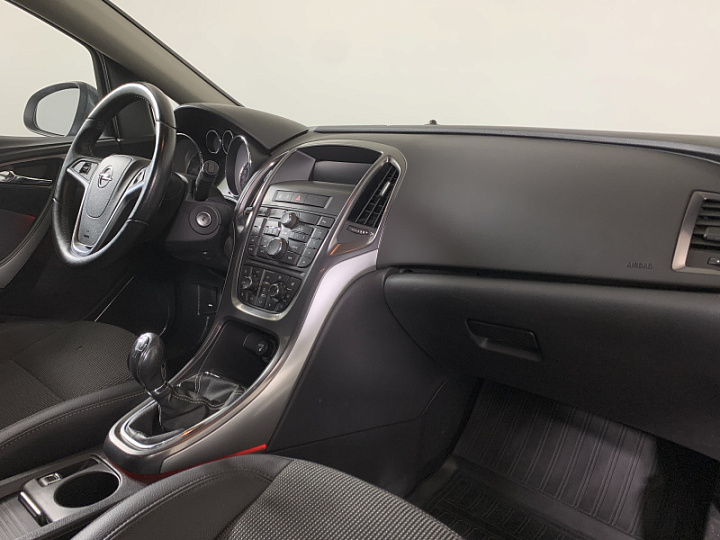 OPEL Astra 1.6, 2011 года, Механика, ТЕМНО-СЕРЫЙ