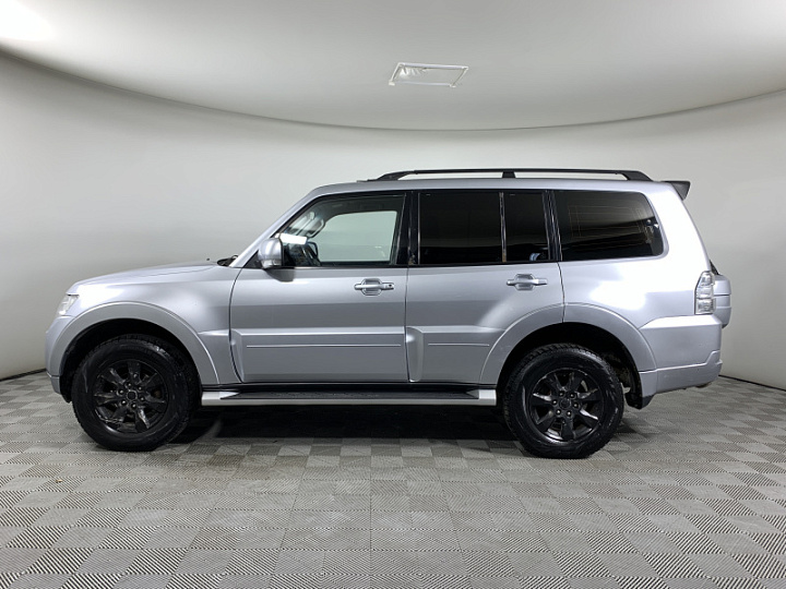 MITSUBISHI Pajero 3, 2011 года, Автоматическая, Серебристый