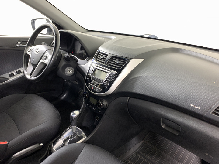 HYUNDAI Solaris 1.6, 2011 года, Автоматическая, БЕЛЫЙ