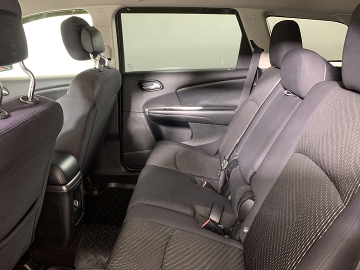 DODGE Journey 2.4, 2012 года, Автоматическая, ОРАНЖЕВЫЙ