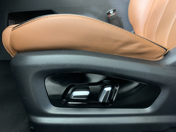 OMODA C5 1.6, 2023 года, Робот, Черно-Серый