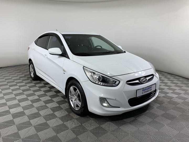 HYUNDAI Solaris 1.6, 2014 года, Автоматическая, БЕЛЫЙ