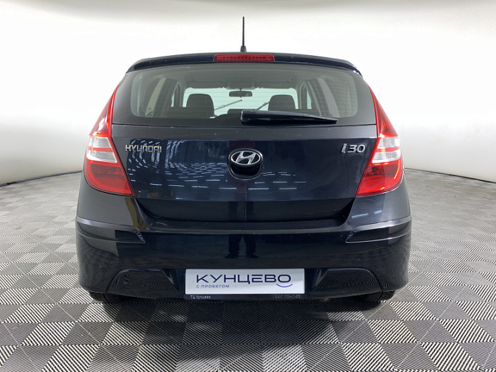 HYUNDAI i30 1.6, 2010 года, Автоматическая, ЧЕРНЫЙ