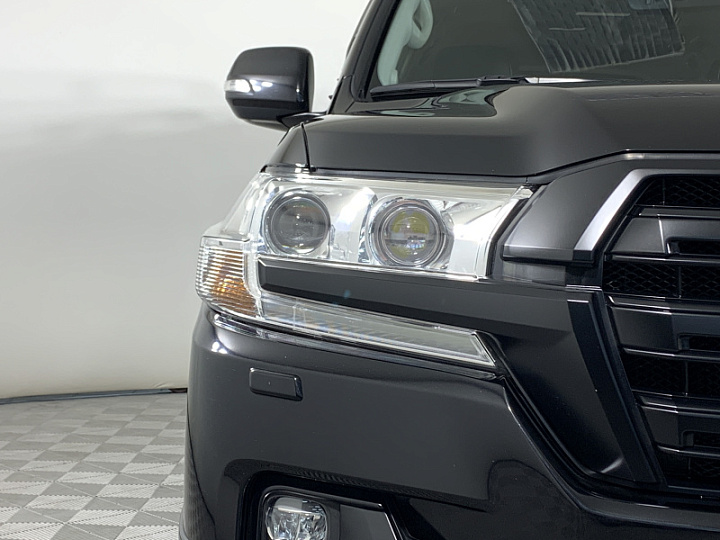 TOYOTA Land Cruiser 4.5, 2016 года, Автоматическая, ЧЕРНЫЙ