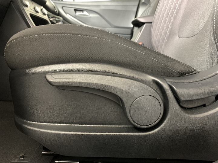 SOLARIS HC 1.6, 2024 года, Автоматическая, СИНИЙ