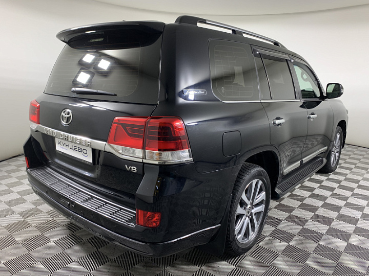 TOYOTA Land Cruiser 4.5, 2017 года, Автоматическая, ЧЕРНЫЙ