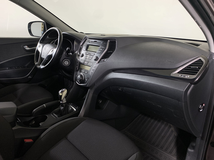 Hyundai Santa Fe 2.4, 2014 года, Механика, Коричневый