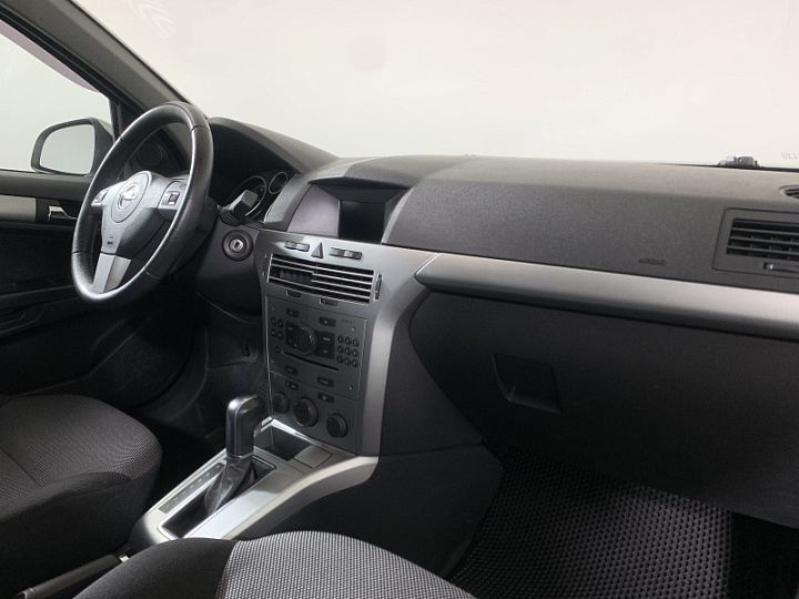 Opel Astra 1.8, 2014 года, Автоматическая, Серебристый