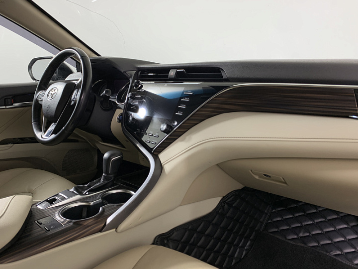 TOYOTA Camry 3.5, 2019 года, Автоматическая, Черный металлик