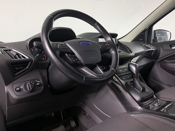 FORD Kuga 2.5, 2017 года, Автоматическая, БЕЛЫЙ