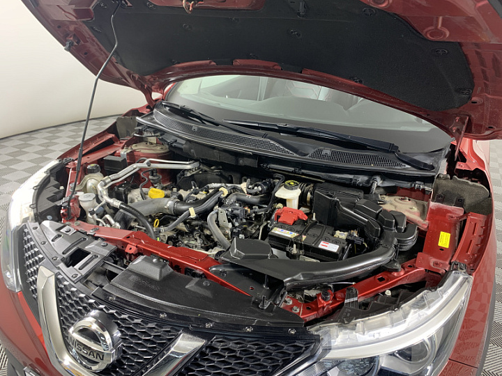 NISSAN Qashqai 1.2, 2016 года, Вариатор, КРАСНЫЙ